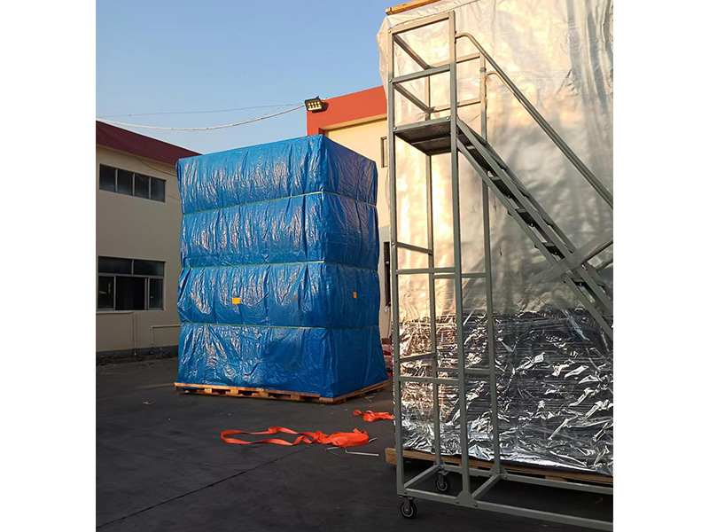 真(zhen)空捆(kun)包木(mu)箱